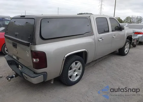 2008 Chevrolet Silverado 1500 Ltz z USA, uszkodzony, nr VIN 3GCEK13Y98G263084